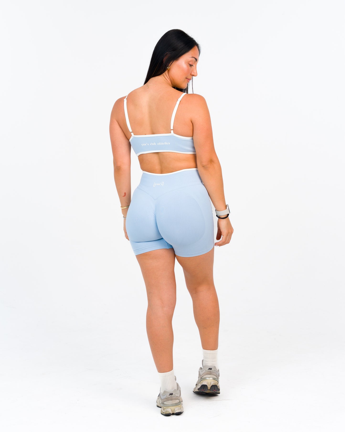 Signature Seamless Shorts